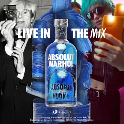 ABSOLUT Warhol KV Lifestyle 2400x2400 (LITM)