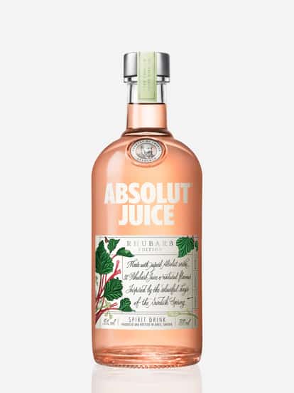 Absolut Juice Rhubarb packshot in front of a light grey background